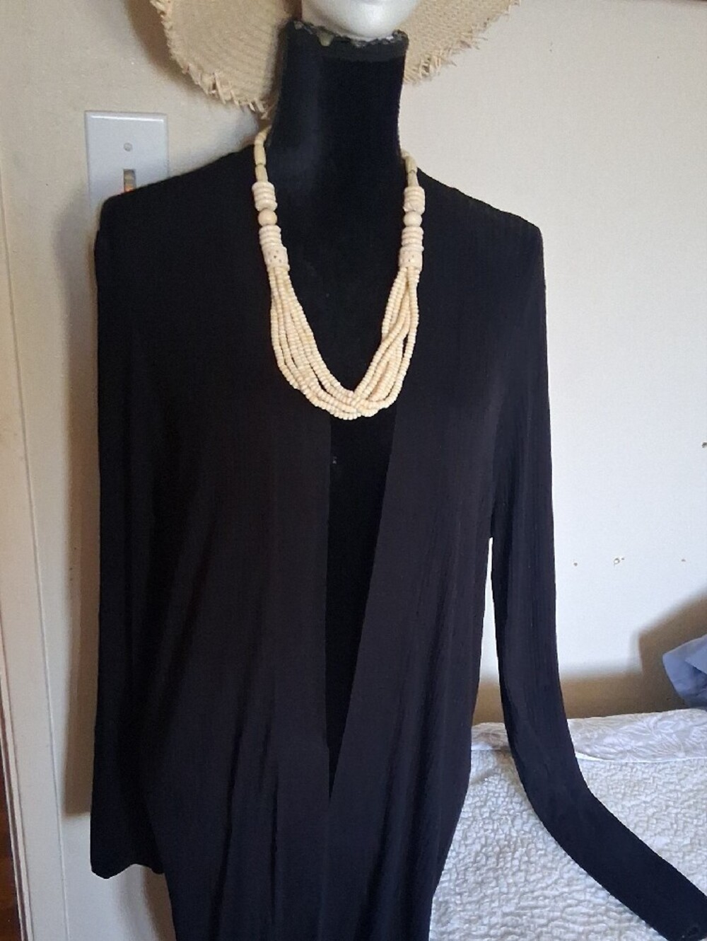Accessories Subcategory Identification - Picture 2 of 4